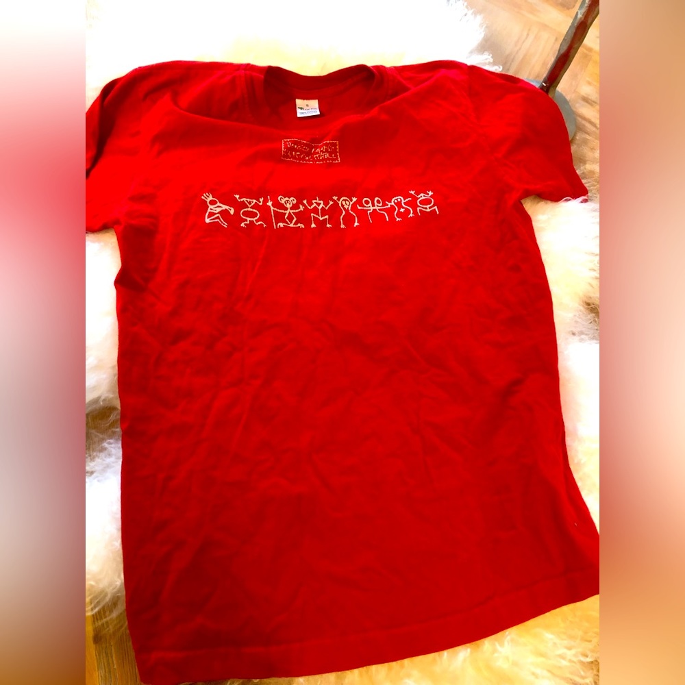 Mens Dominican Republic men’s short sleeve heavy fab Tee in size S!!!